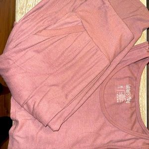 Latched Mama Lounge set